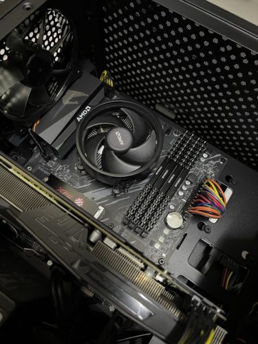 Gaming Rig Upgrade: AMD Ryzen 7 5800X + be quiet! Dark Rock Pro 4